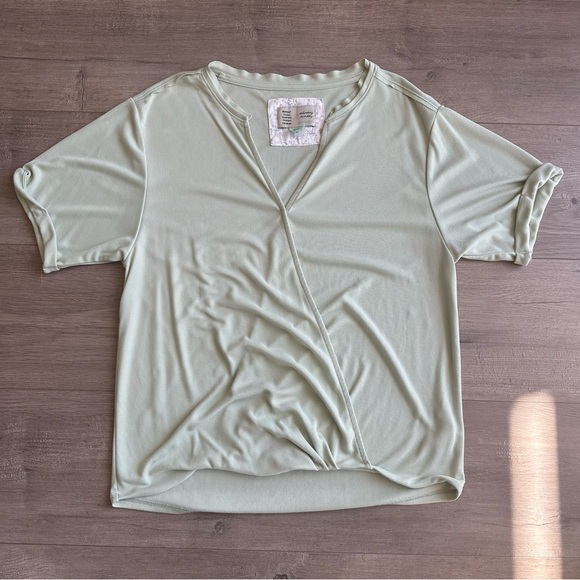 Anthropologie Tops - Saturday Sunday by Anthropologie top - size XS - pastel green